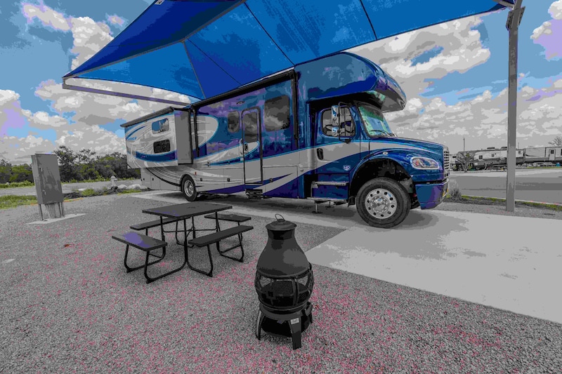 Back-In Deluxe Covered-2